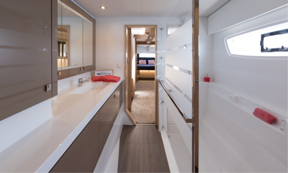 Immagine Fountaine Pajot Saona 47
