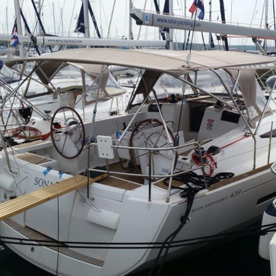 Sun Odyssey 439