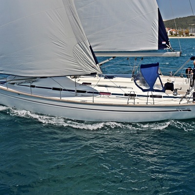Bavaria 49 