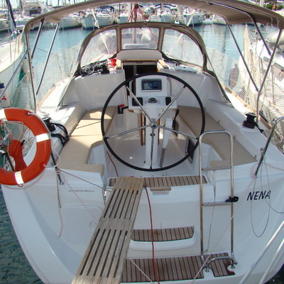 Sun Odyssey 33i