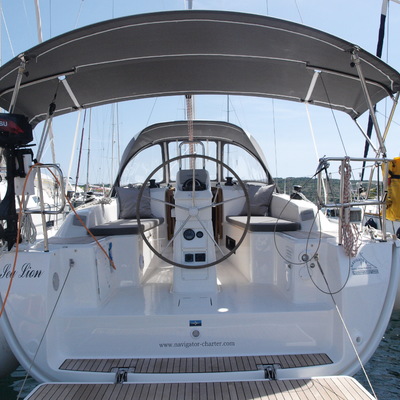 Bavaria Cruiser 33