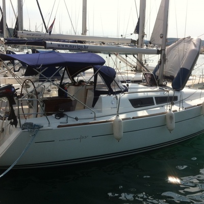 Sun Odyssey 33i