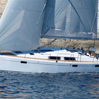 Hanse 415