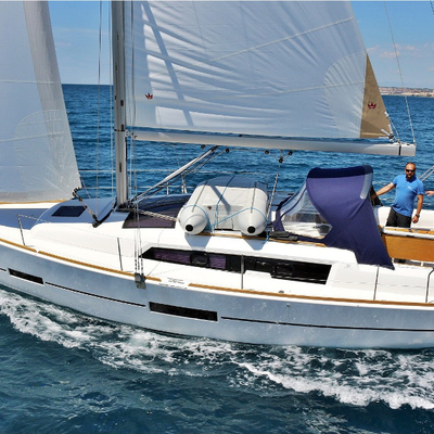 Dufour 382 Grand Large