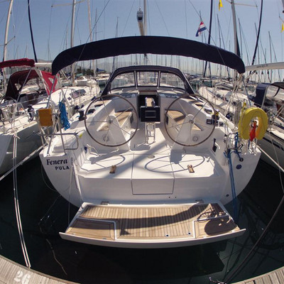 Hanse 445