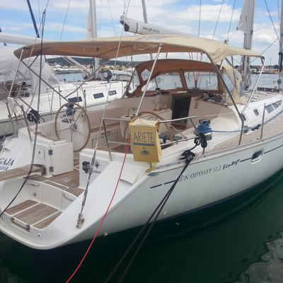Sun Odyssey 52.2