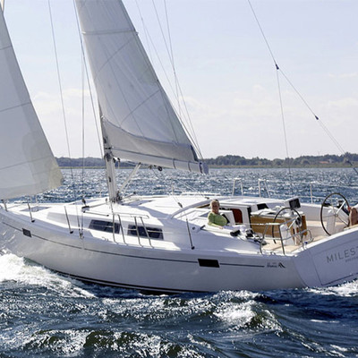 Hanse 385